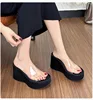 Black [9cm]