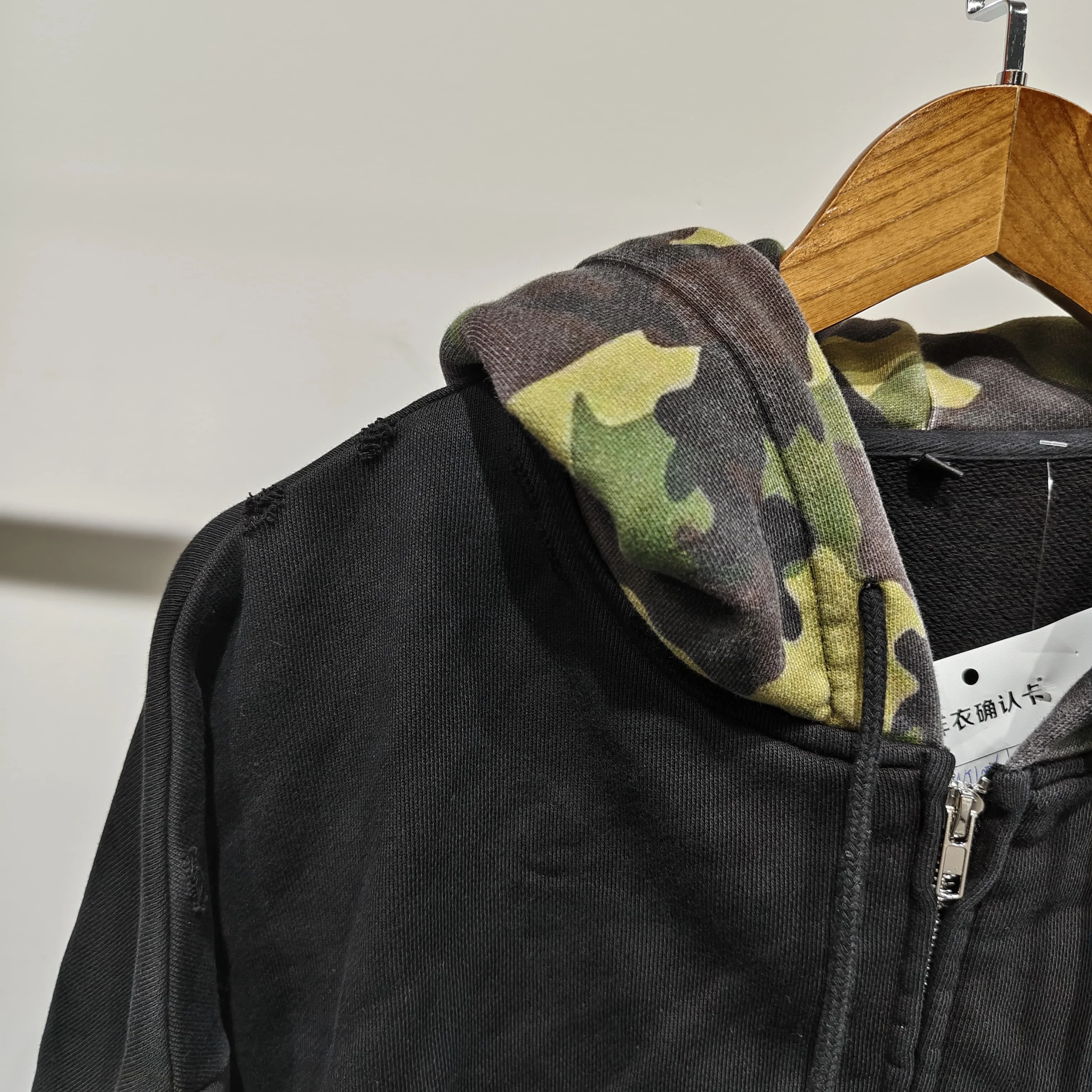 Custom Heavy Cotton Sunfaded Distressed Acid Washed Zip up Camouflage Print Men Women Unisex Hooded Jacket gallery 3