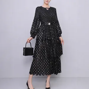 Best Selling Women's Fashion Dress, Stylish Elastic Polka Dot Cake Dress Factory Wholesale Miyake Pleated Dress