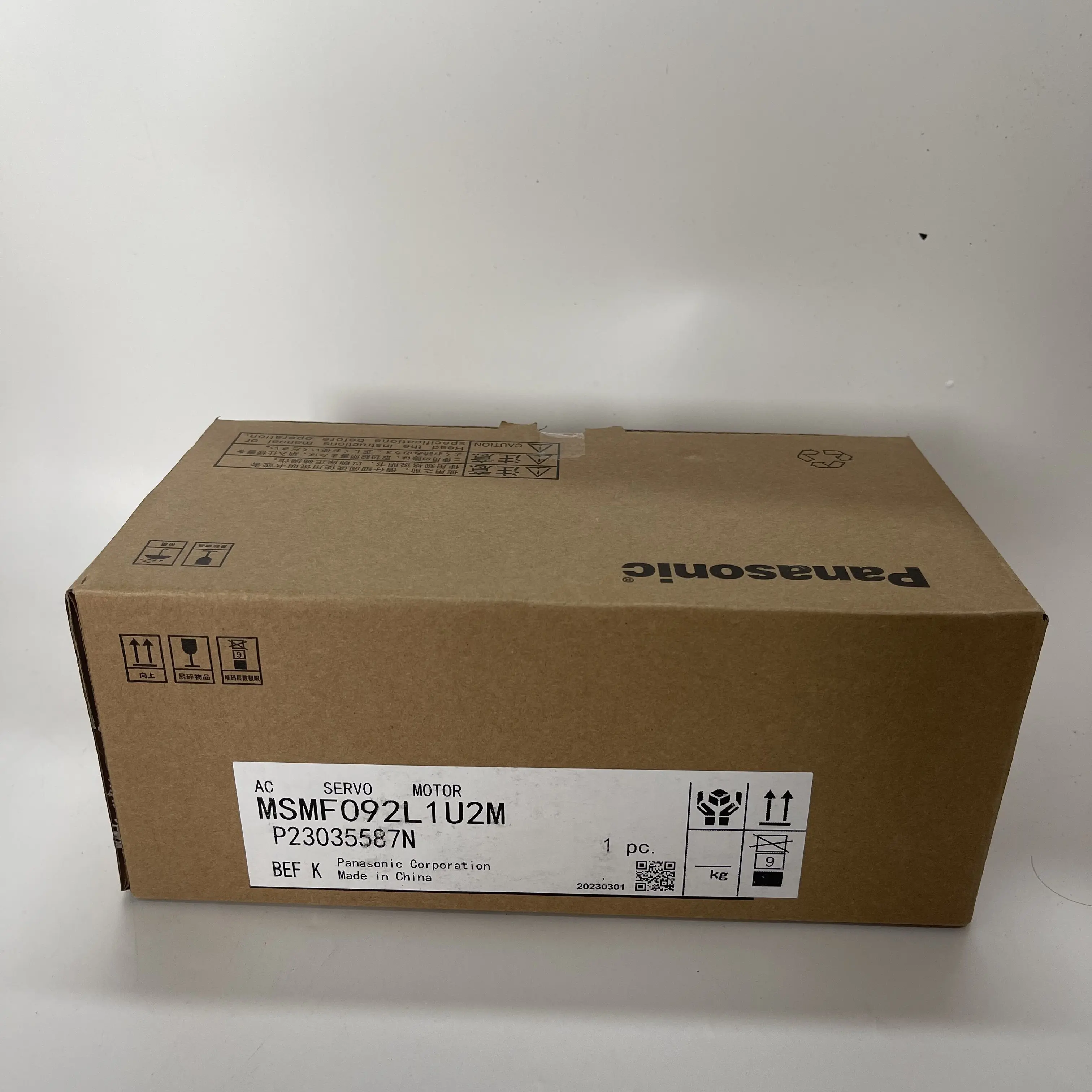 PANASONIC AC Servo Motor MSMF092L1U2M PANASONIC AC Servo Motor MSMF092L1U2M