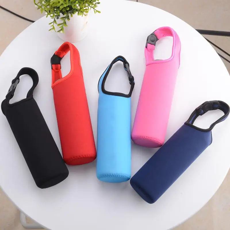 2020 High Quality Customized Logo Neoprene Insulated Water Glass Bottle Sleeve Holder Cover With Strap