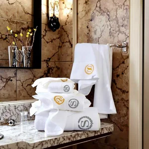 Hotel Spa Towels Set 100% Cotton Embroidered Logo White Solid Color Quick-dry Sustainable Face Hand Bath Towels Set