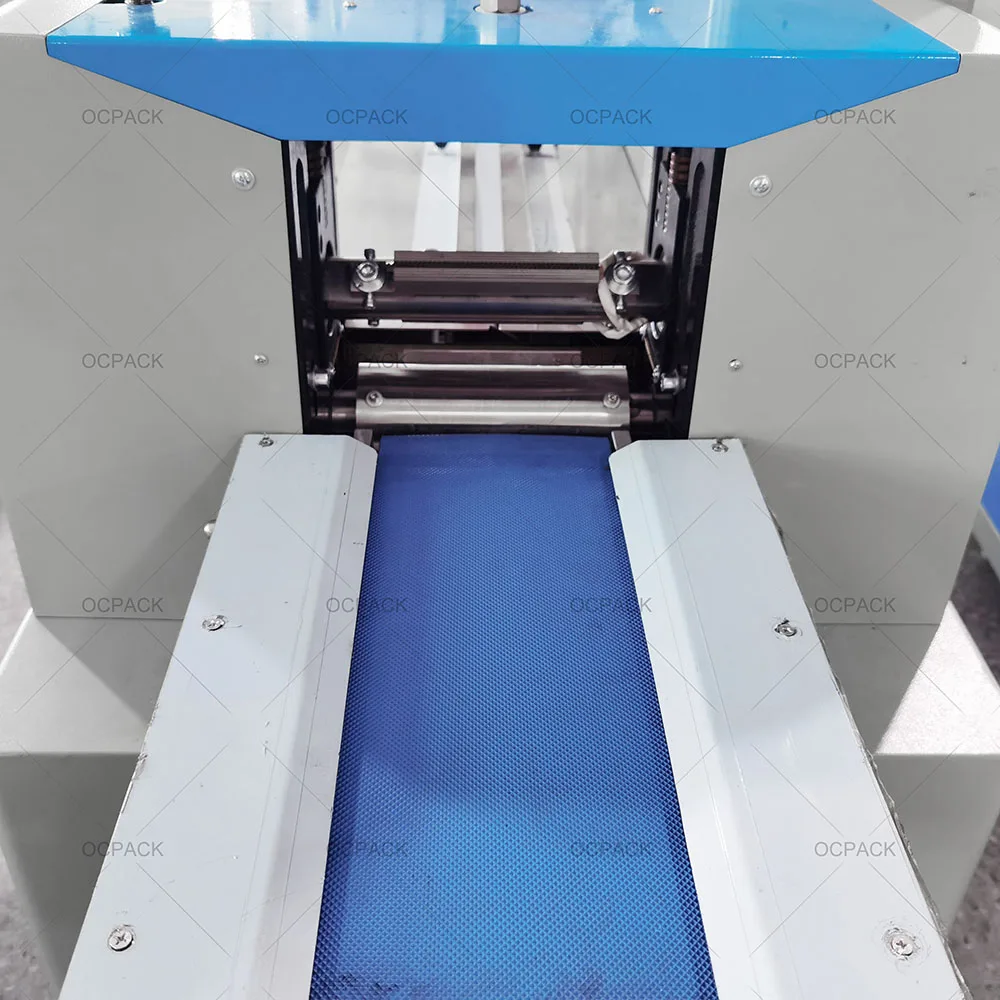 Manual Wrapping Machinery Chocolate Flow Packing Machine