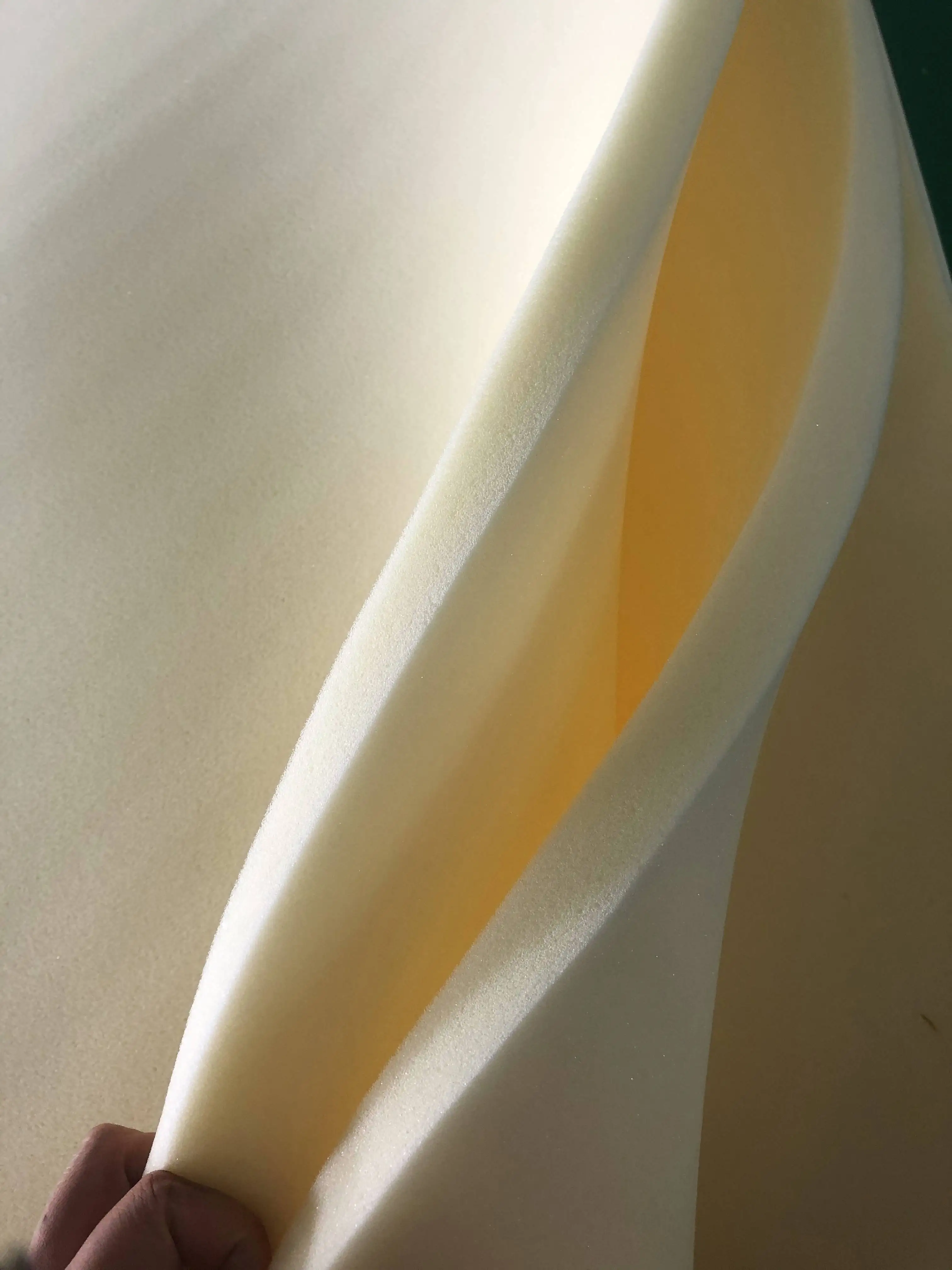 Foshan Factory High Density Sponge Foam Rolls Length 30m 50m Thickness Cut 1cm 2cm 3cm for Mattress Topper Quilting Filling