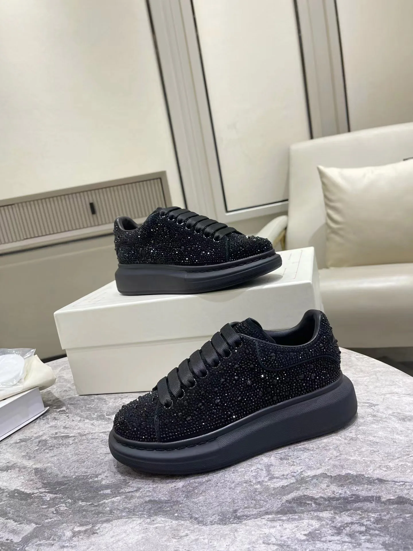 New Alexan lovers casual mens shoes thickened soles nonslip womens sports shoes