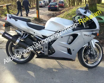 ゅぅゃ@_@ | ZX-14R final edition 流し撮り練習中… 👇owner