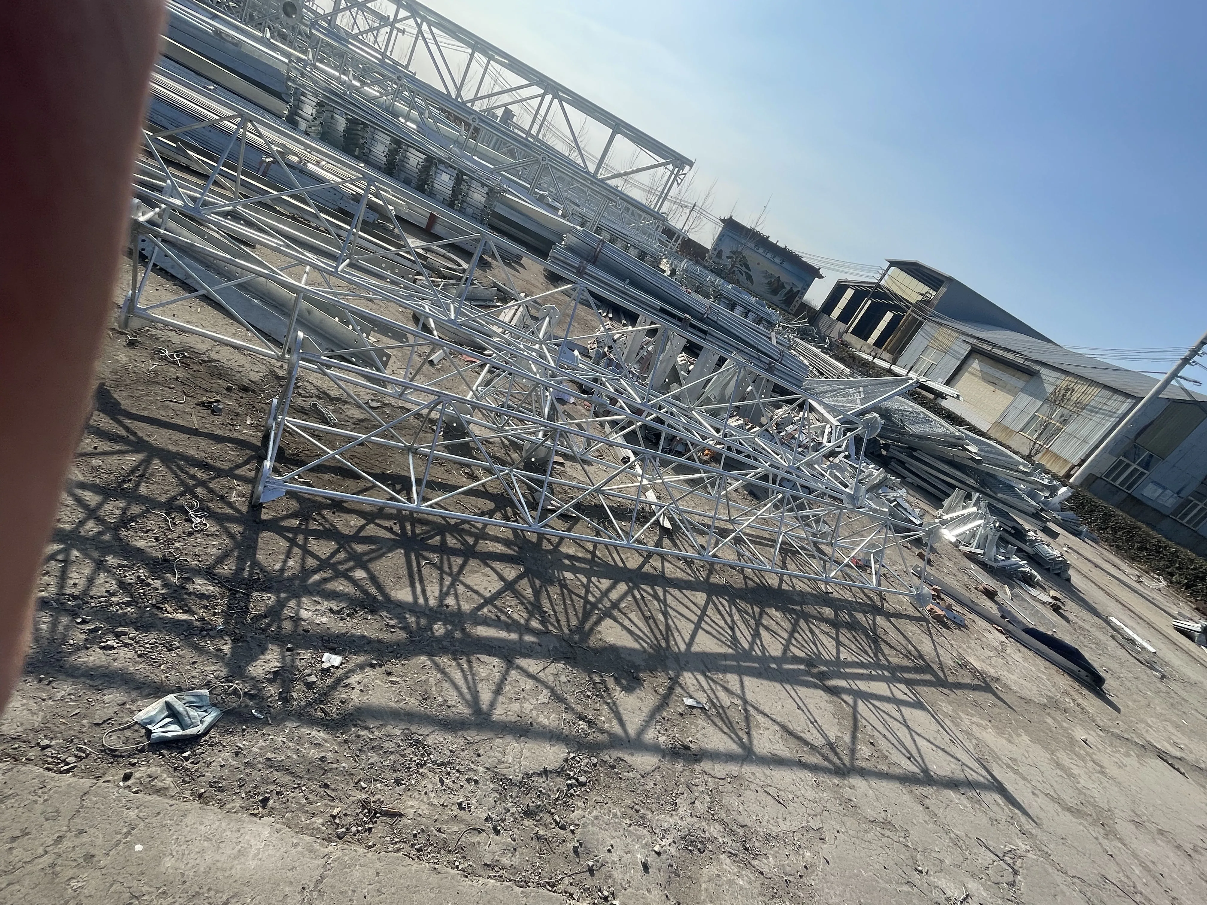 3 Legs Telecom Steel Antenna FM Steel Pole Tower supplier