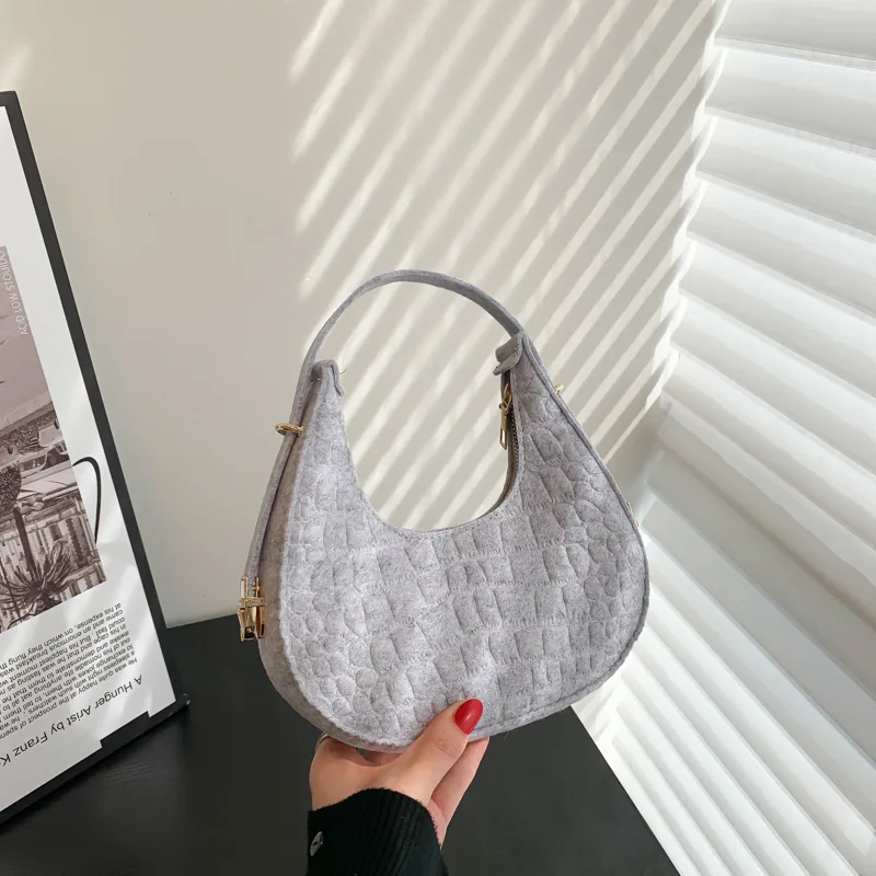 Fashion Design Women's Shoulder Underarm Bag 2023 Popular Low Price Women's  Handbag Stone Handbags Women