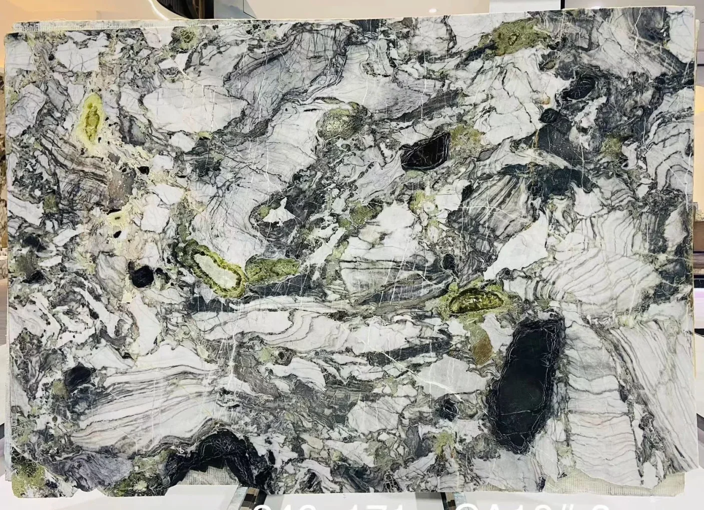 product modern design natural emerald green marble slabs tiles cold jade ice green marble countertop for coffee table hotel-1