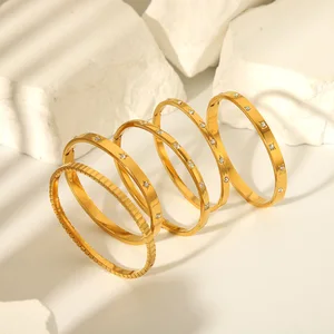 MW Wholesale New Arrival High Quality Women's 18K Gold-Plated Stainless Steel Bangle Cubic Zirconia Geometric Trendy