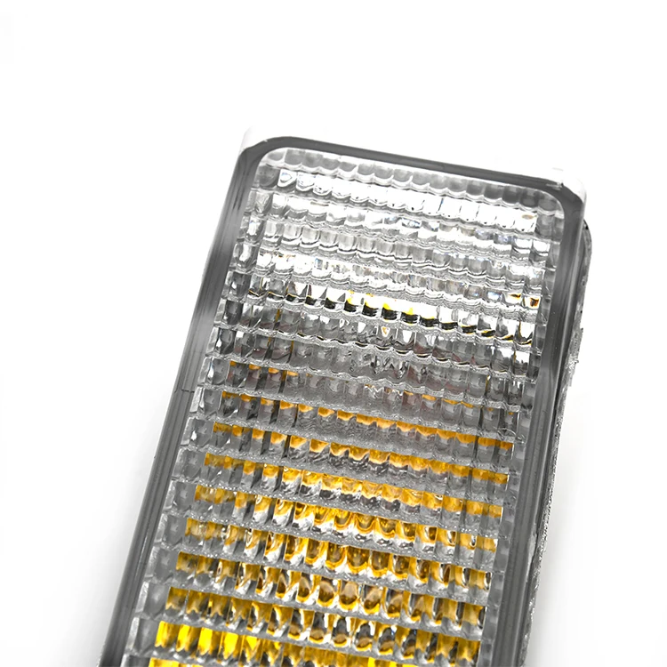 Hot Sale Professional Lower Price Truck Front Fog Light Truck Tail Lamp