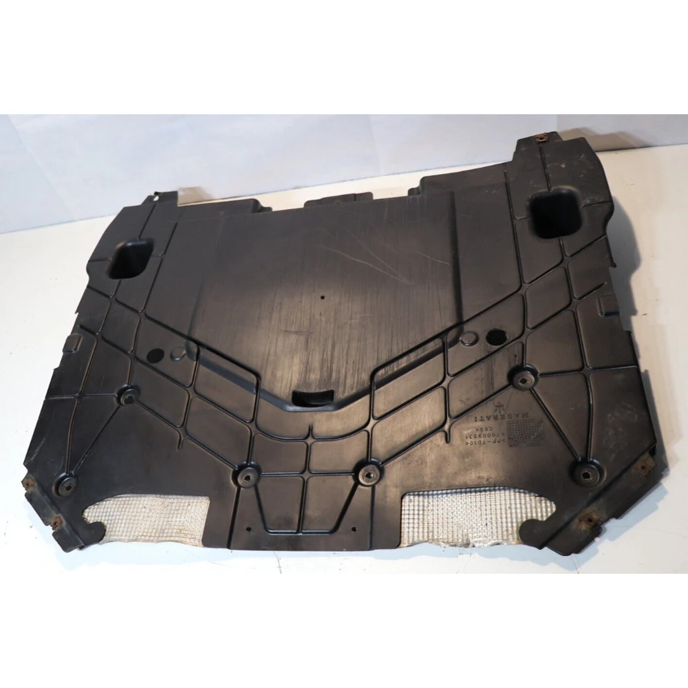 Under Engine Underbody Splash Shield for Maserati Ghibli Quattroporte M156 3.0 V6 Front Bumper Engine Undertry Cover