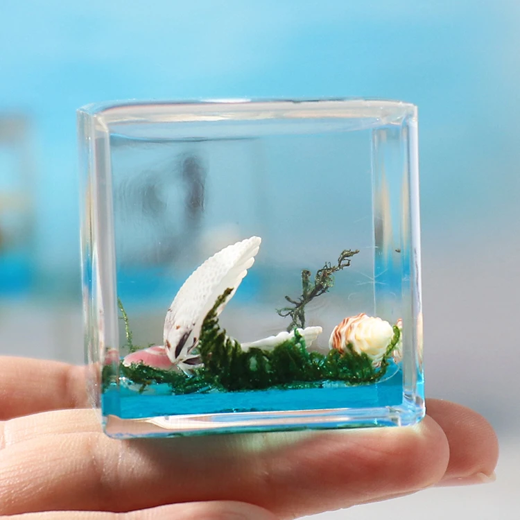Fantasy Theme Cube Seahorse Collectible Art Resin Figurine