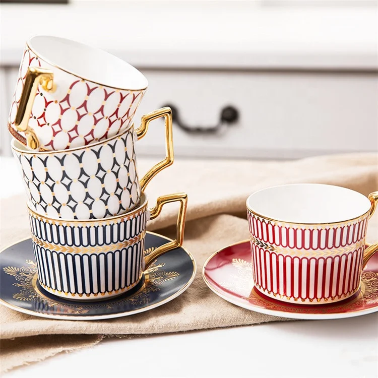 English Good Quality Custom Printed Bulk Chinese Bone China Tea Cup and Saucer