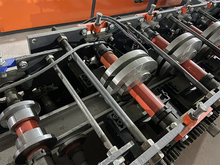 Warehouse Shelving Racking Beam Roll Forming Machine Storage Rack Roll ...