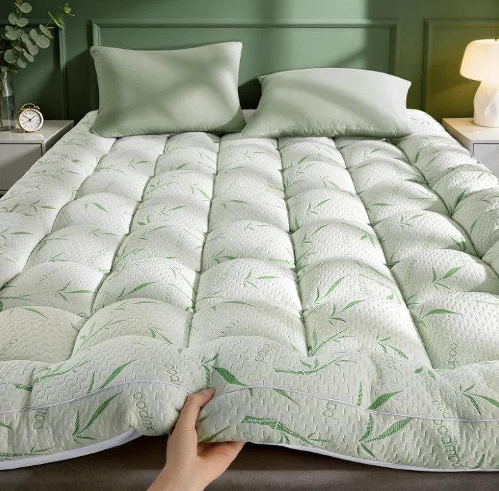 Breathable Medium Firm Support Zero Movement Thick Queen Size Microfiber Filling Bamboo Mattress Topper with Deep Pocket