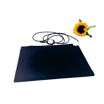 Smart Self-Warming Soft Portable Pet Mat Far-Infrared Heating Chew-Resistant Tubes Waterproof Machine-Washable Cover Auto On/Off