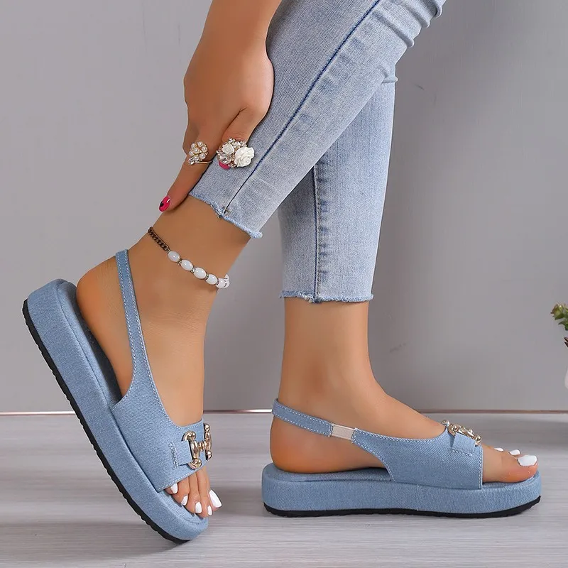 2024 new women's fashion increase thick bottom chain leisure sandals