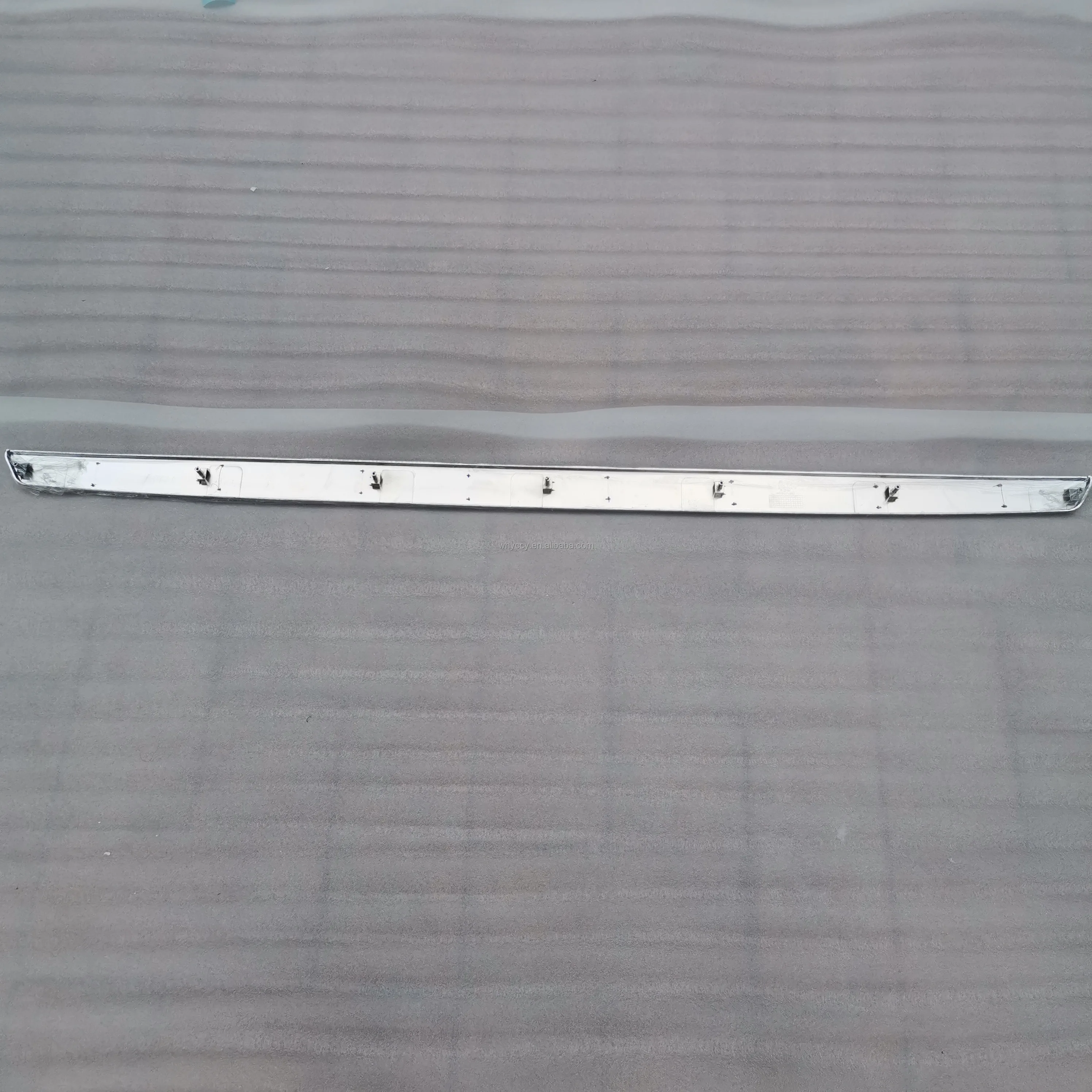 Sinotruk T7 car body parts bonnet car chrome strips wg1664112062 