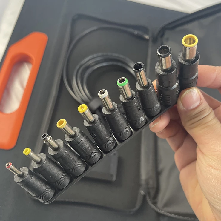 Enerlution 、 Hybess - بيع المصنع مختلفًا على نطاق واسع من المحطة المحمولة للألواح المحمولة للألواح الكهروضوئية 11