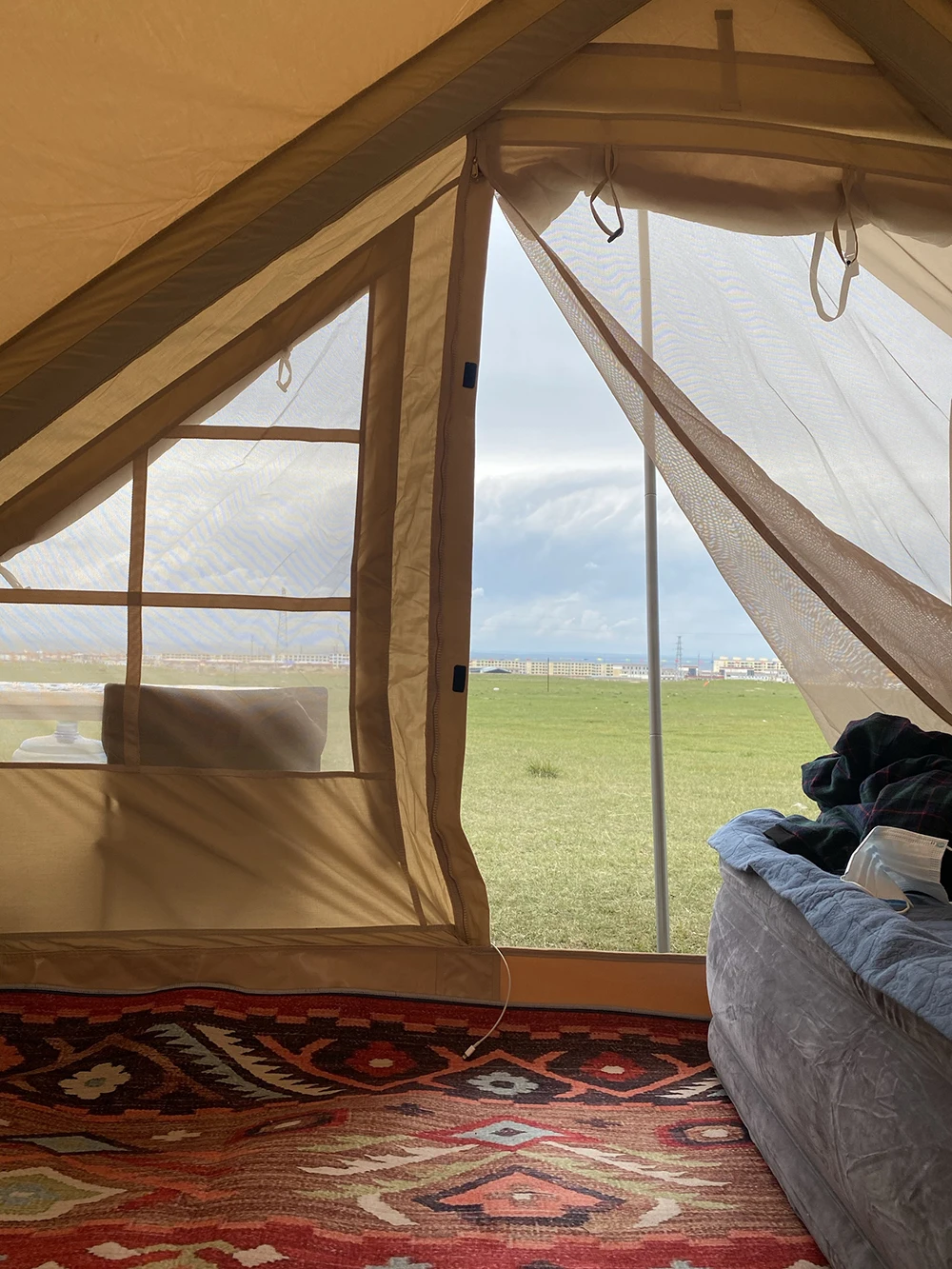 Factory Outlet Air Pole Inflatable Glamping Tent Multi Persons Large  Outdoor Camping Tent Inflatable Camping Tent