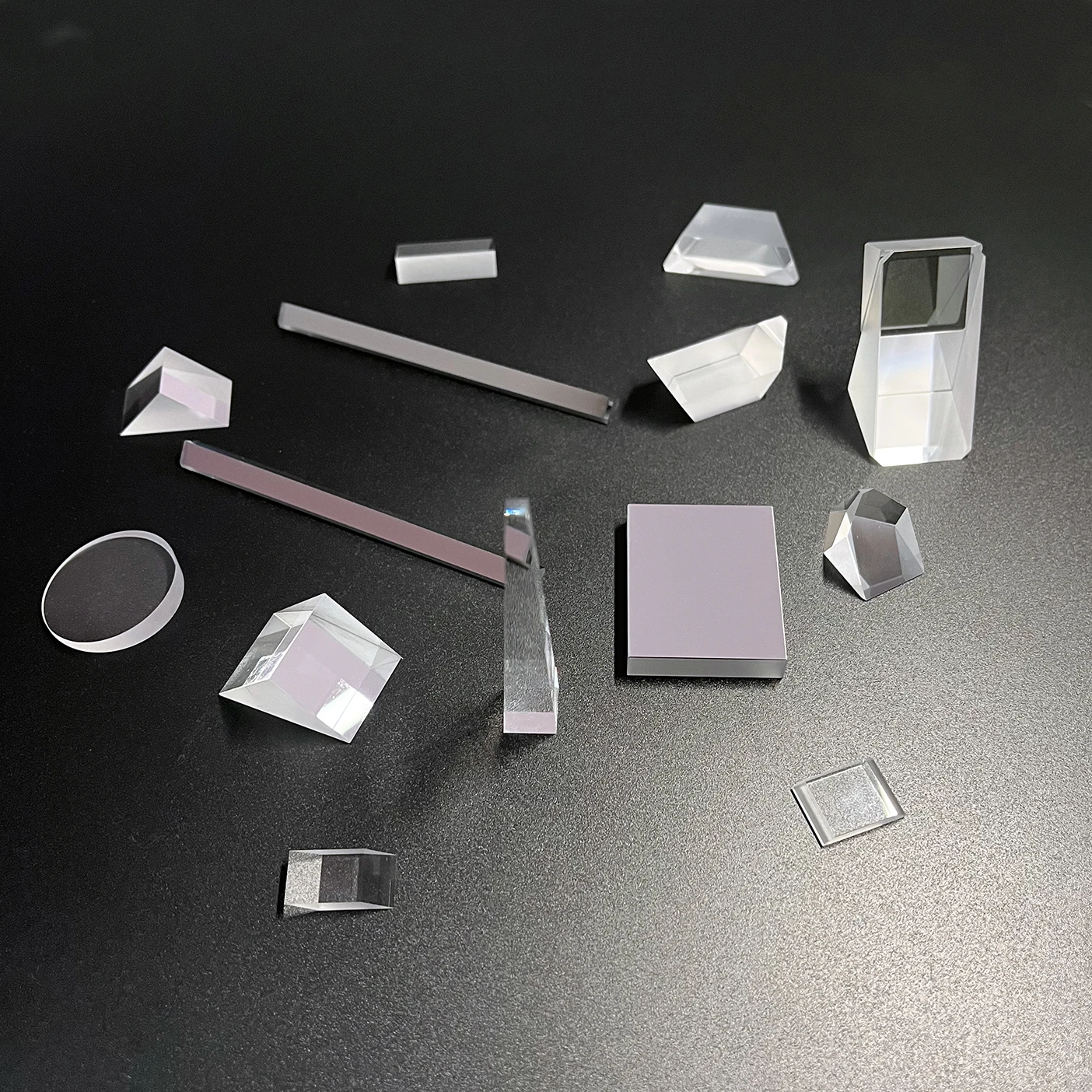 Glued Optical Prisms Customized Polarizing Beamsplitter Glass Prism