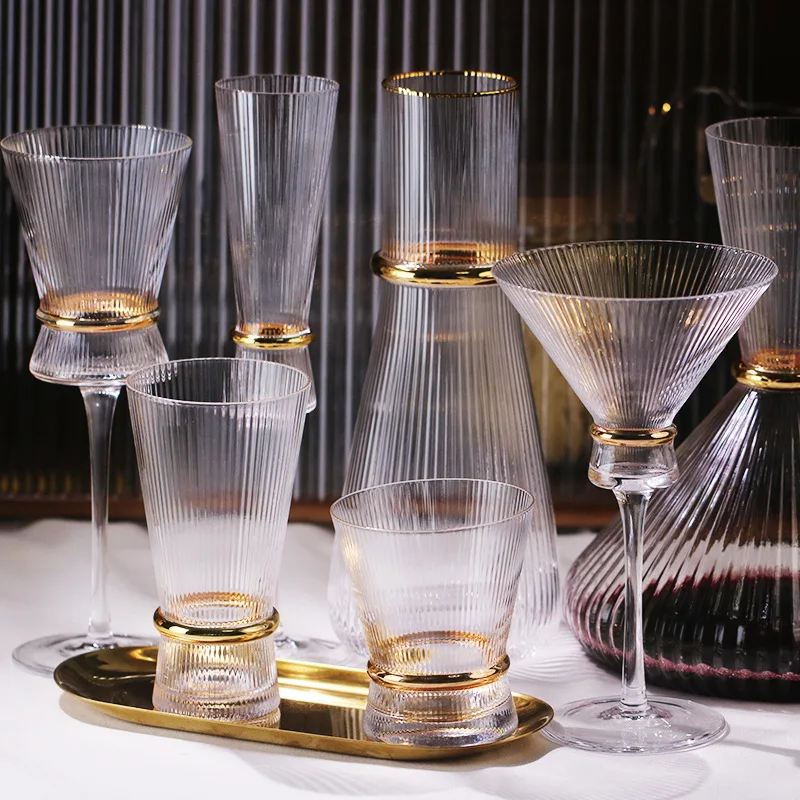 Wedding Party Triangular Shape Vintage Gold Rimmed Hammered Wine Glasses  with Gold Rim for Party Events