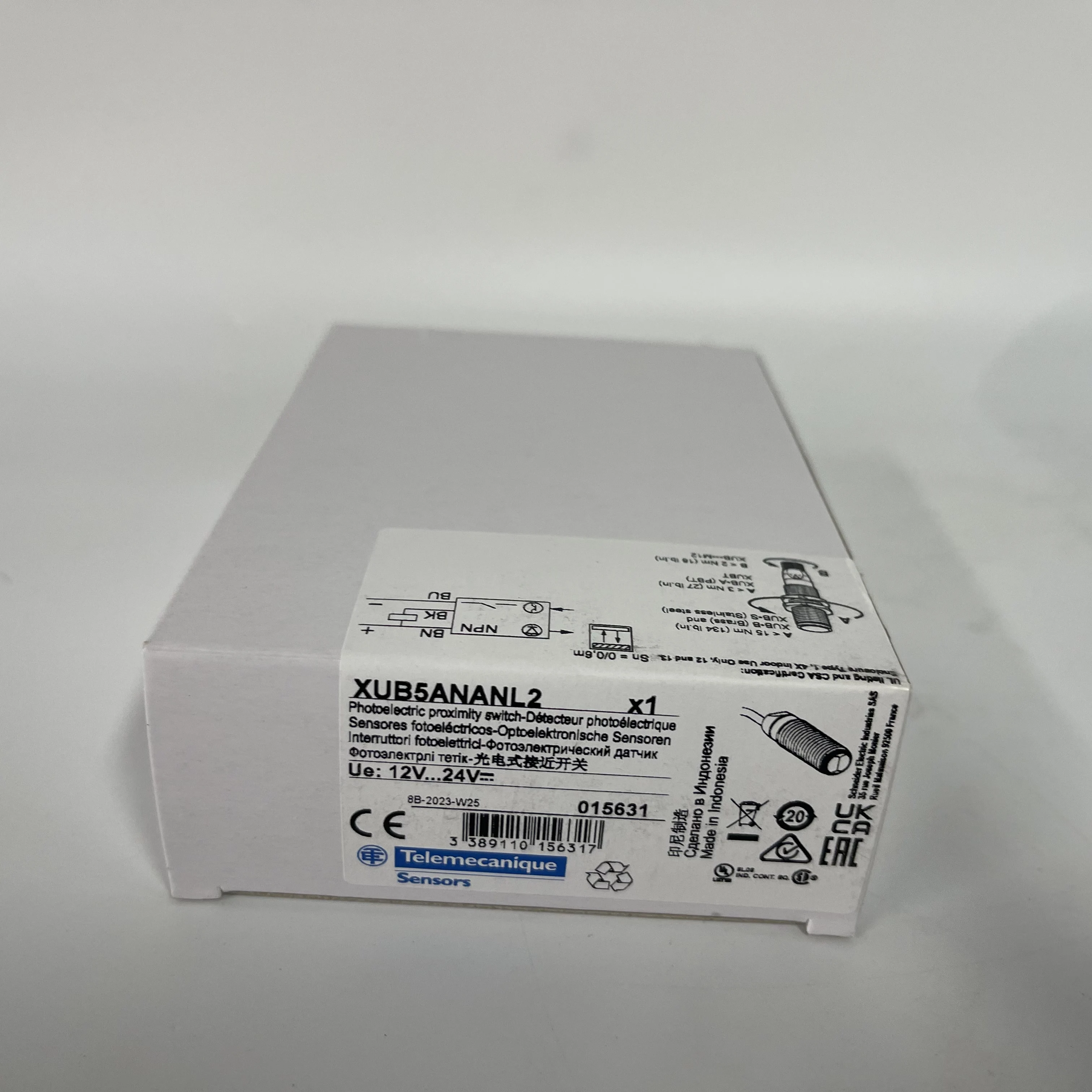 Schneider (Telemecanique) Photoelectric Proximity Switch XUB5ANANL2