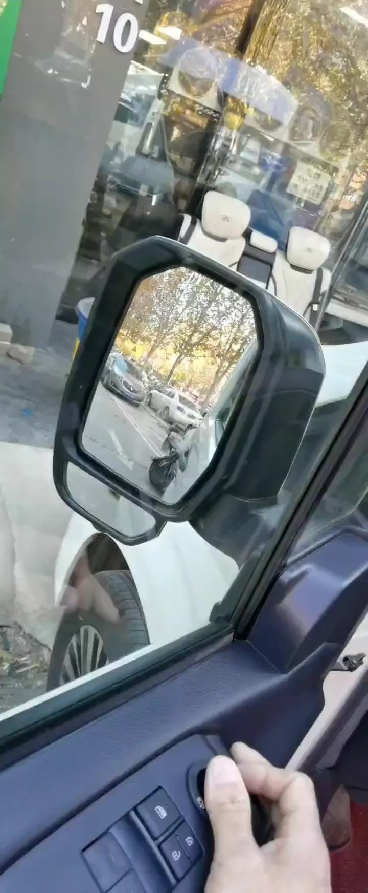 Auto Folding Side Mirror Motor Used For Hiace Van 2019 2021 Car