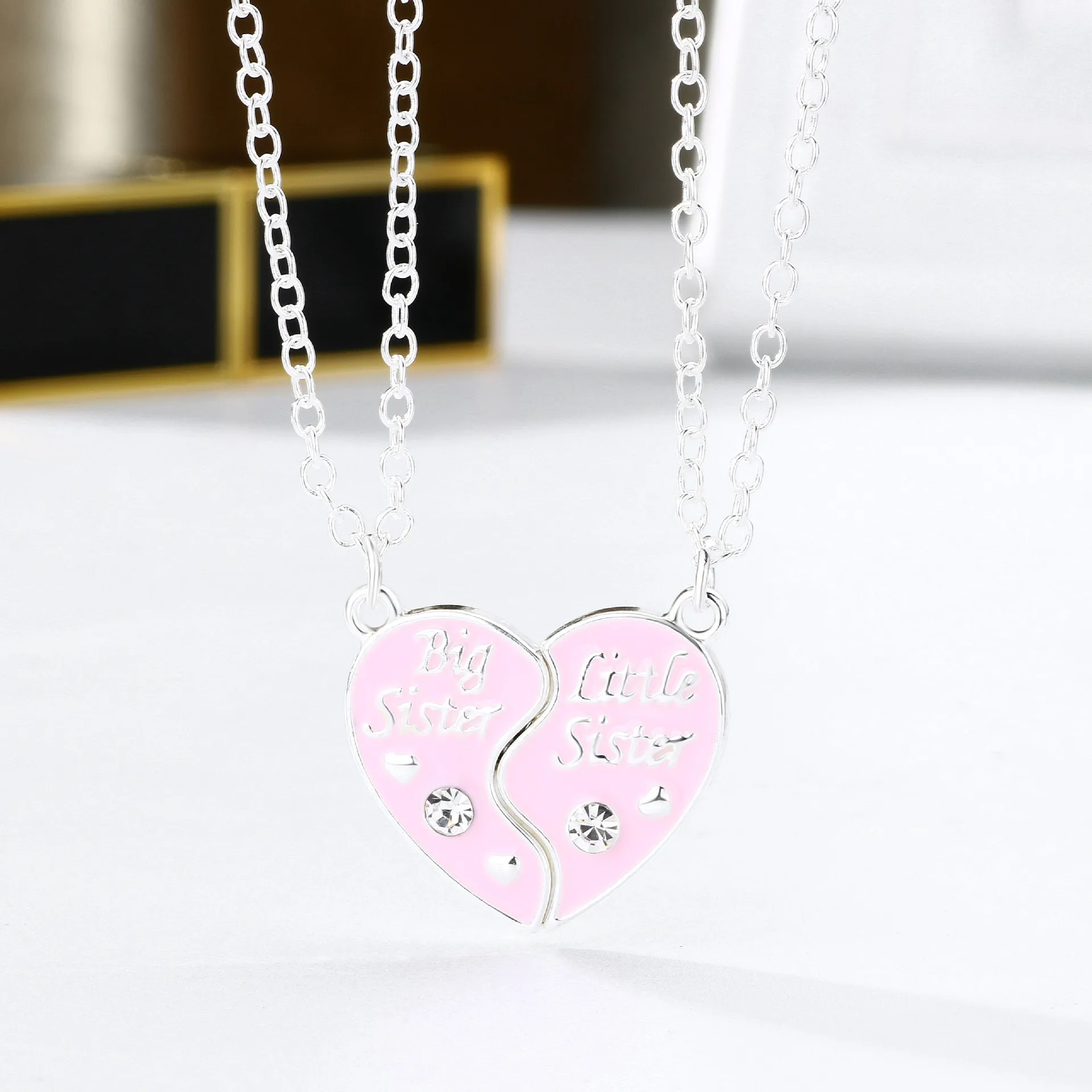 Best Friend BFF Magnetic Heart Pendant Unisex Necklace