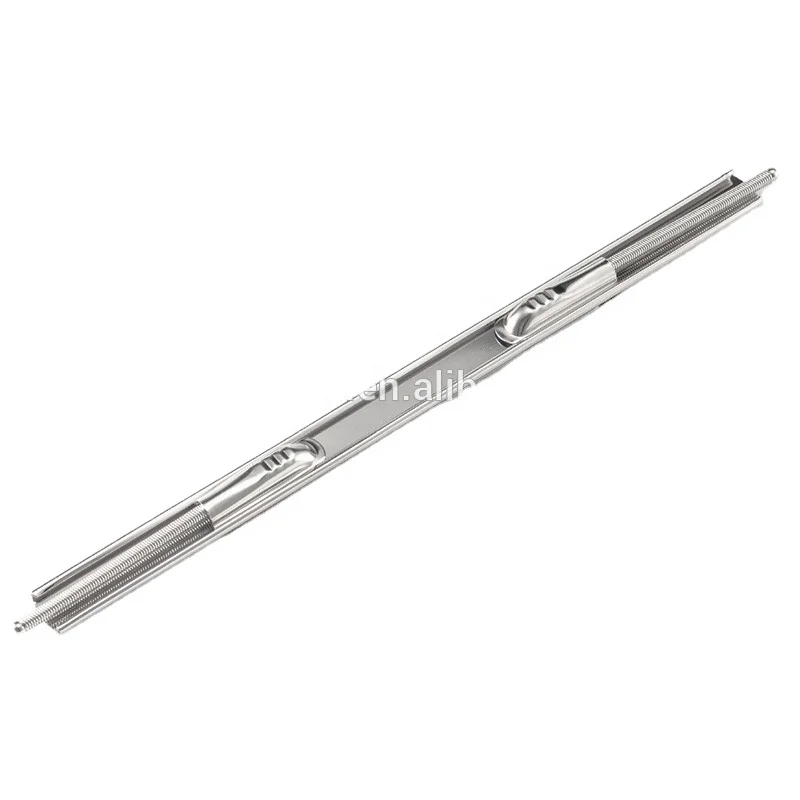 Пластиковый и металлический пружинный зажим для