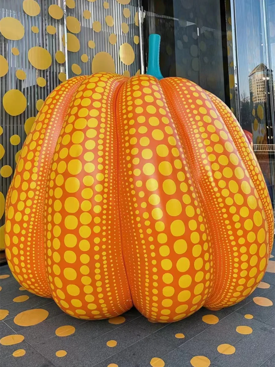 Yayoi Kusama Sculpture de citrouille - Ornement botanique - Décoration de jardin - Sculpture moderne - Art à pois - Accessoires de décoration d'intérieur - Pour bureau, mariage - Vert Yayoi Kusama Sculpture de citrouille - Ornement botanique - Décoration de jardin - Sculpture moderne - Art à pois - Accessoires de décoration d'intérieur - Pour bureau, mariage - Vert