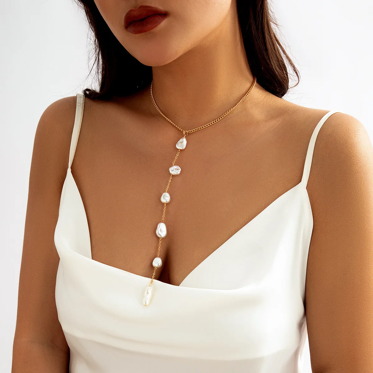 DUYIZHAO Alloy 14K Gold Plated Elegant Irregular Pearl Long Chain Necklace Unisex Fashion Jewelry