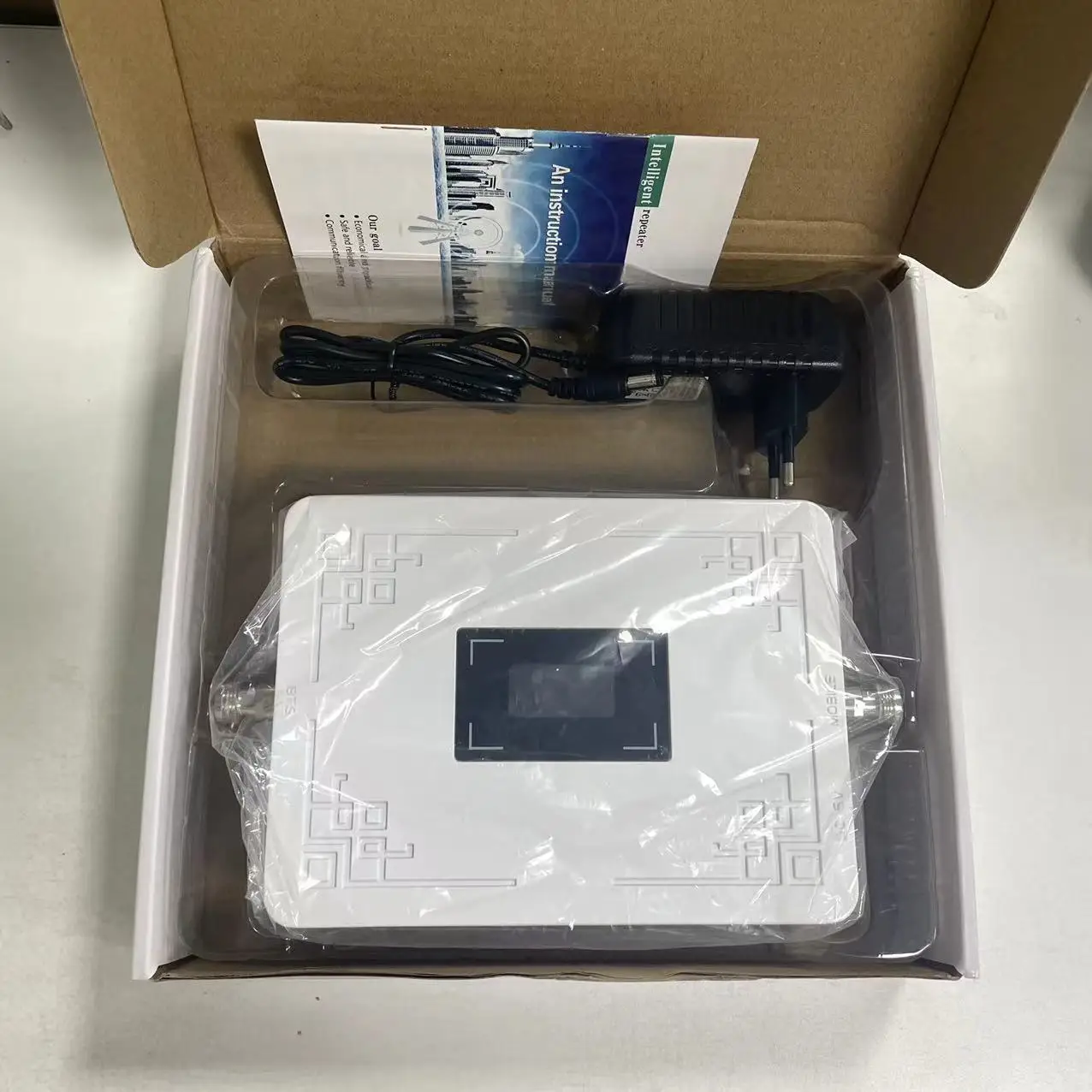 SignalSmith Универсальный трехдиапазонный 900 1800 2100 МГц 2 3 4 г алюминиевый сплав мобильного телефона усилитель сигнала сети/усилитель/ретранслятор