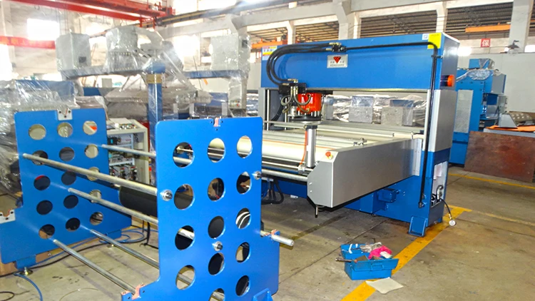 Automatic Traveling Head Cutting Press Machine for Leather