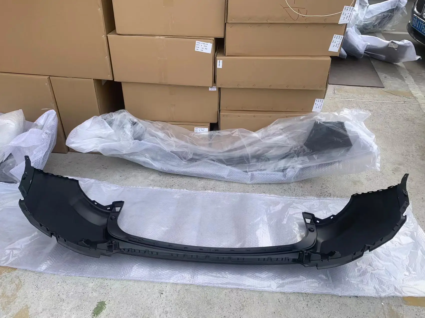 product high quality car rear lower bumper 53223492 53225874 rear upper bumper for jeep compass 2017 2018-8