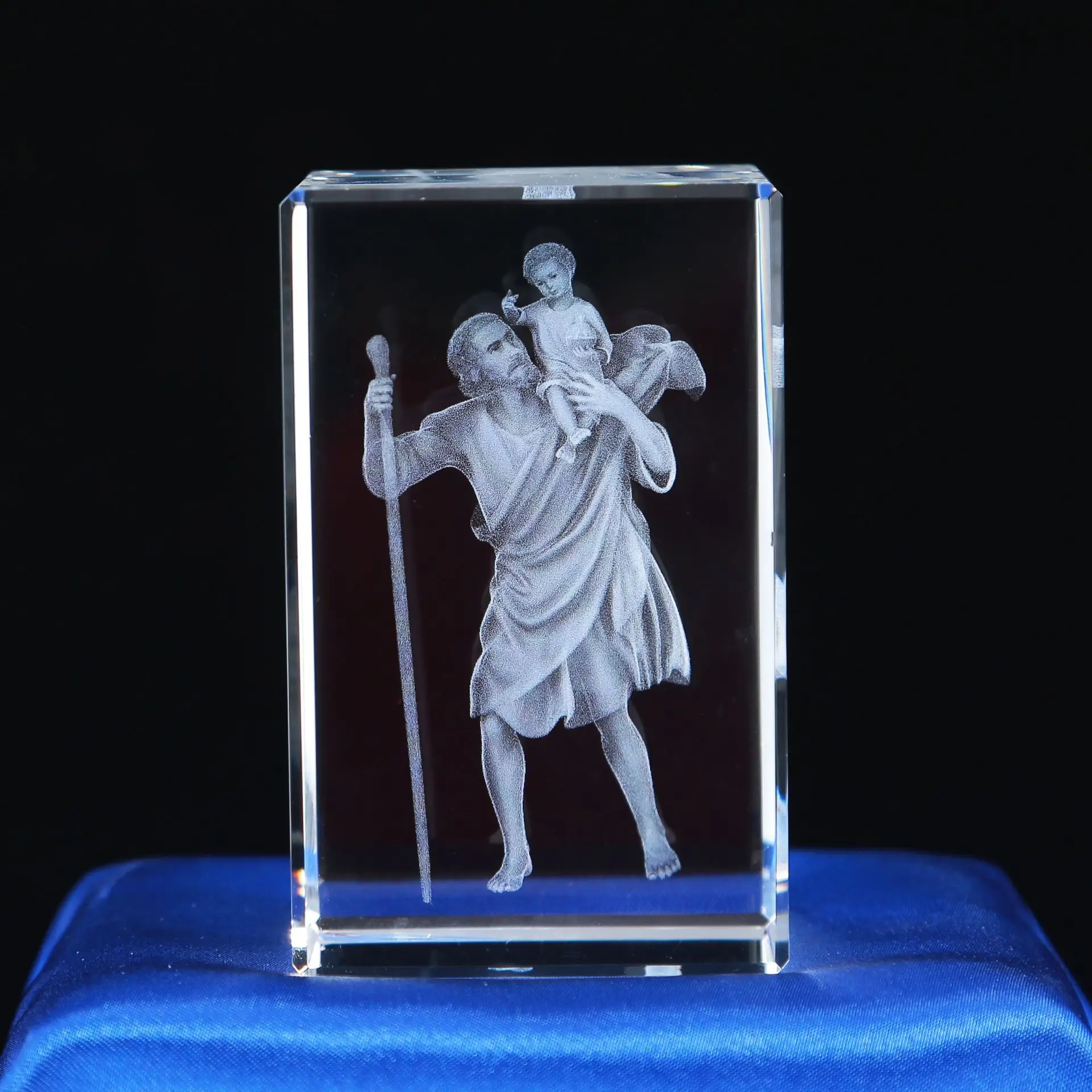 Honor of Crystal Customized Multi-pattern Cross Statue of Jesus Crystal 3D Laser Engraving for Religious Gifts