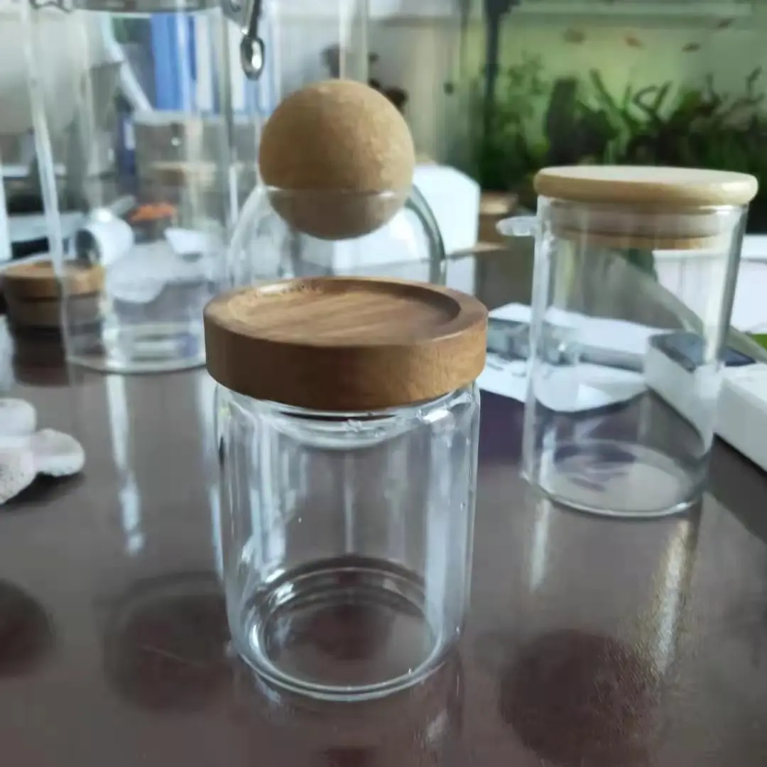 glass jar1.jpg