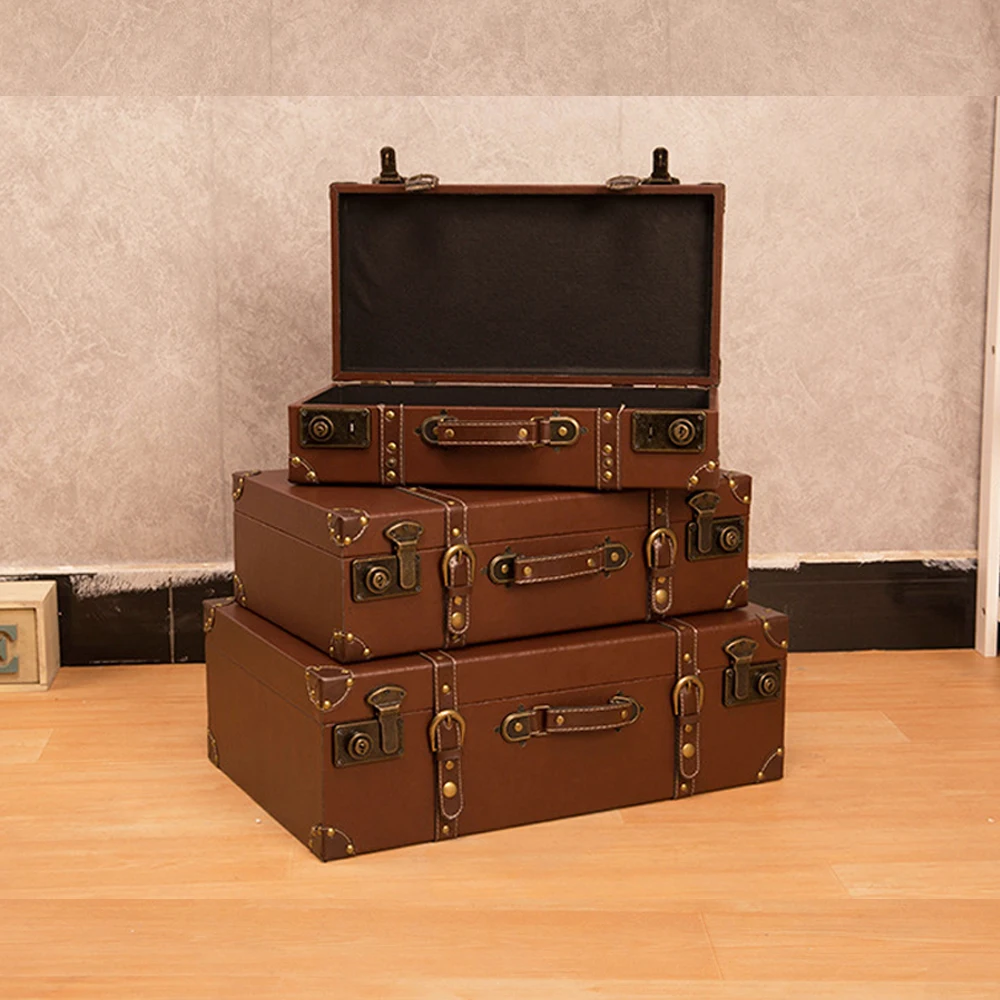 Source In Stock Vintage Leather Handmade Retro Vintage Suitcase Classical  Luggage Old Box Steamer Trunk Luggage (old) on m.