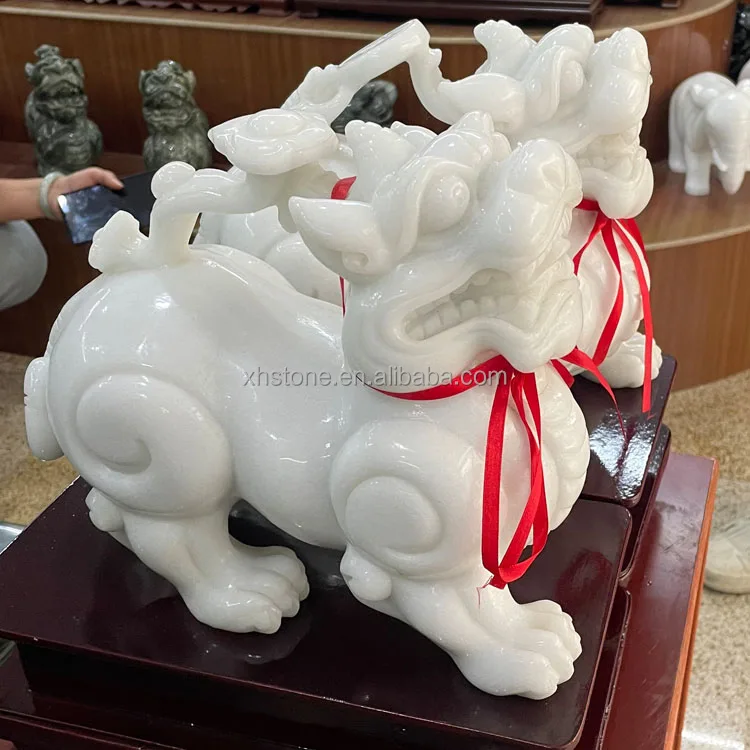 Chinese Hot Sale Natural Green Jade Stone Carved Large Feng Shui Pi Xiu