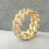 Anillo de moissanita de oro macizo de 18 quilates auténtico