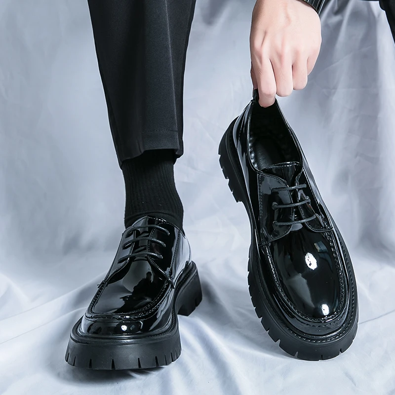 Mens Patent Leather Dress Shoes Black Green Color Thick Sole Durable Fancy  Lace up Wedding Oxfords