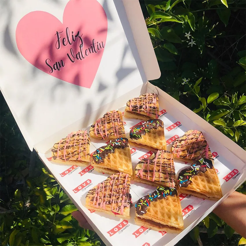Fast Food Take Out Food Packaging  Mini Pancake  Paper Box Tray Sushi Crepe Browine BBQ Cookie Bakery Waffle Stick Packaging