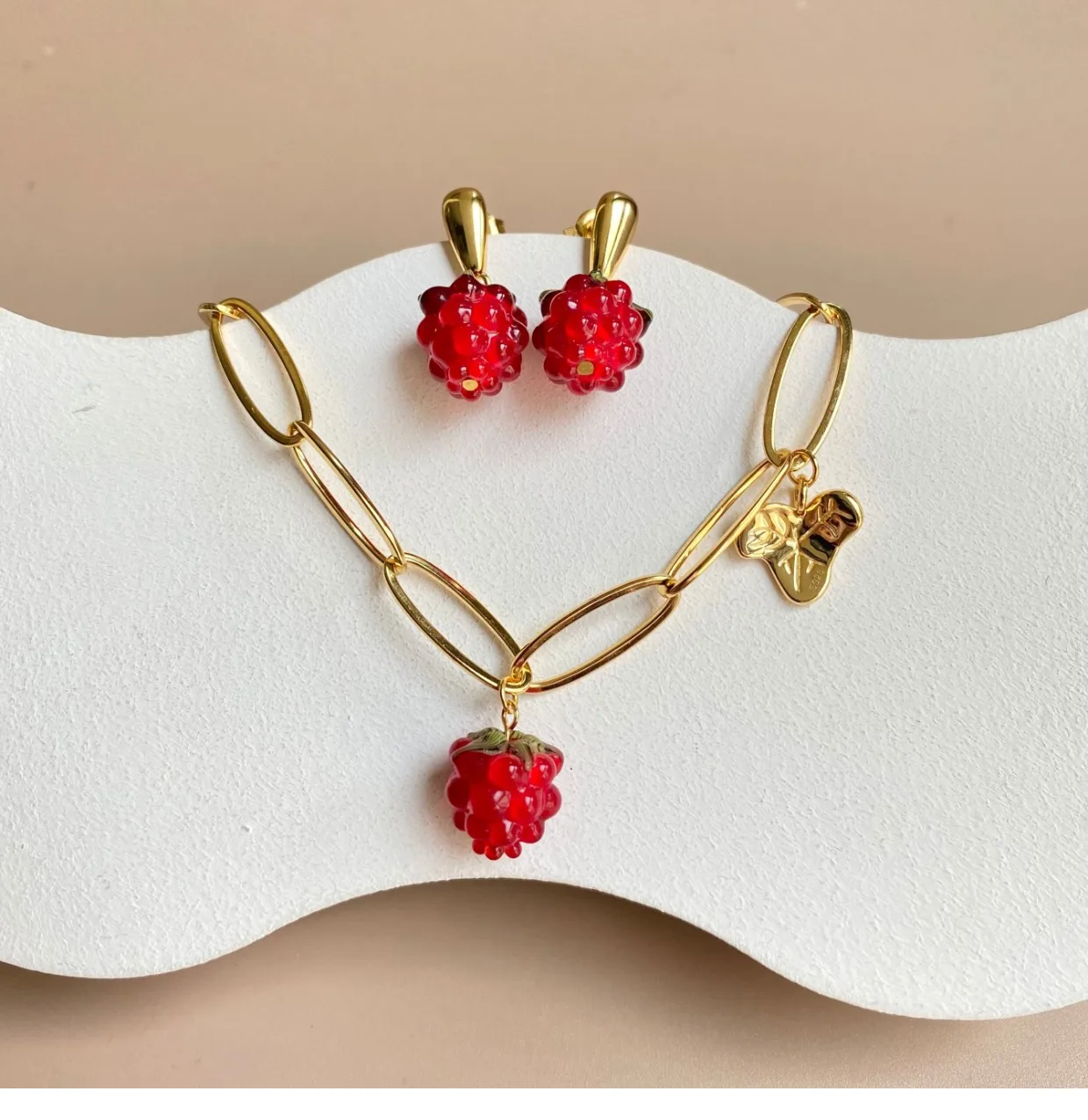 Wholesale Fashion Cute Necklace Ear Stud Fruit Dangle Necklace Personality Gold Plated Jewelry Set For Women