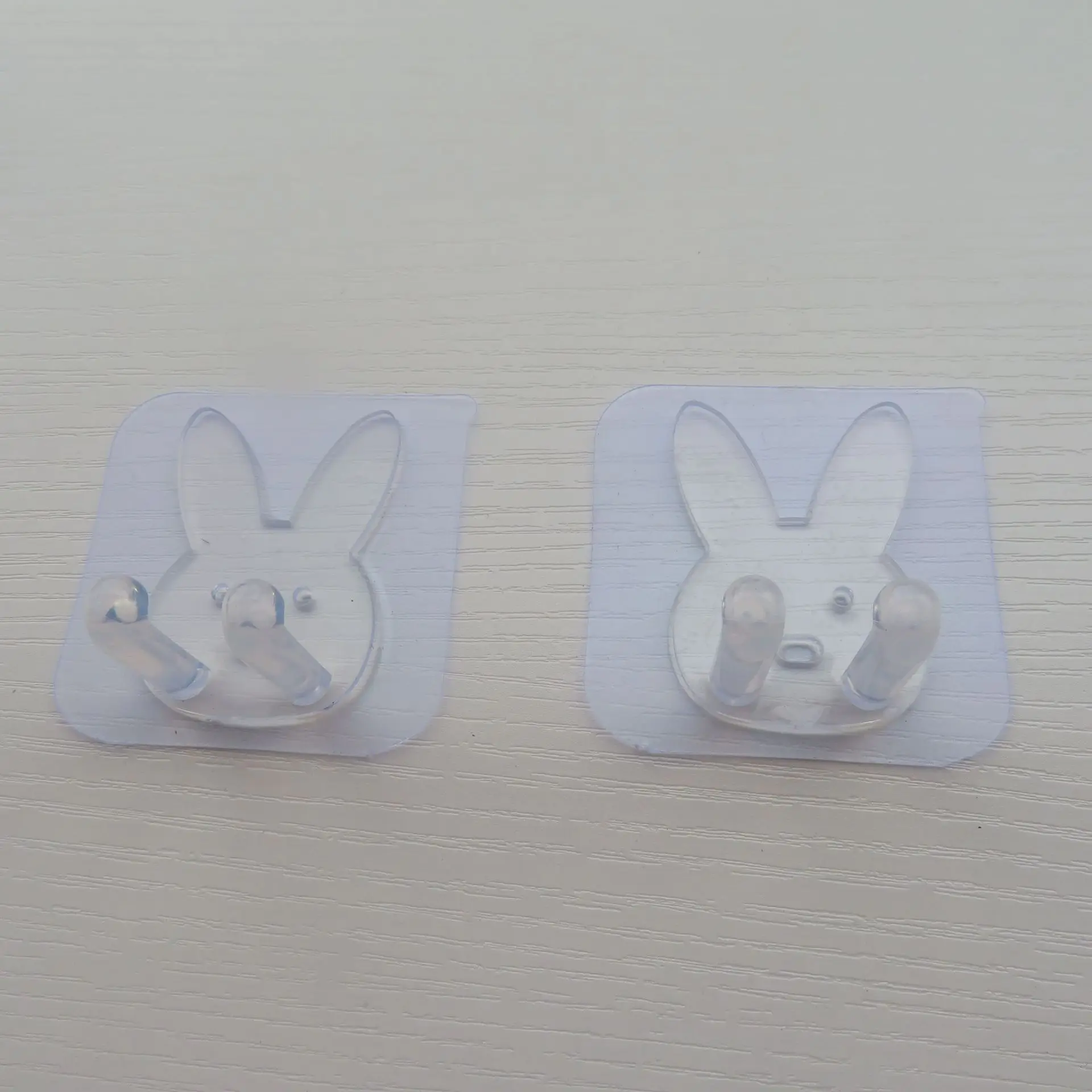 Rabbit Plug Hook Multifunctional Sticky Hook Fixed Traceless Viscose Finishing No Punching Double Hook manufacture