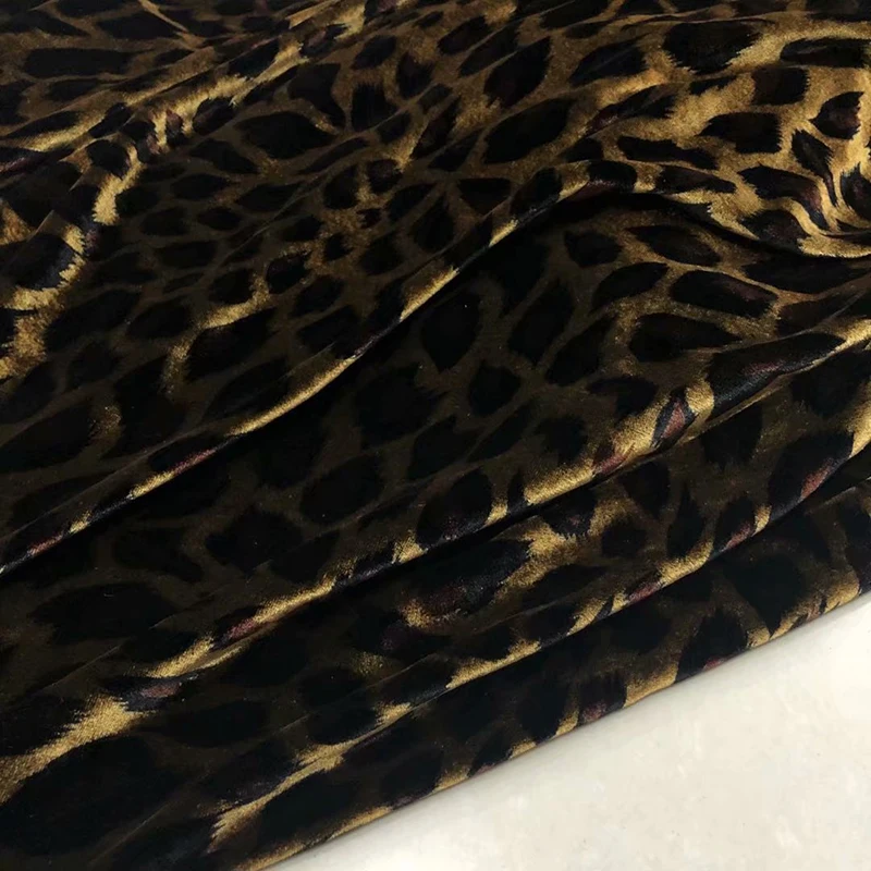 Pure Silk Velvet Fabric Leopard Print Silk Velvet Fabric Viscose Digital Printing 100% Pure Silk Velvet Fabric for Dress Garment