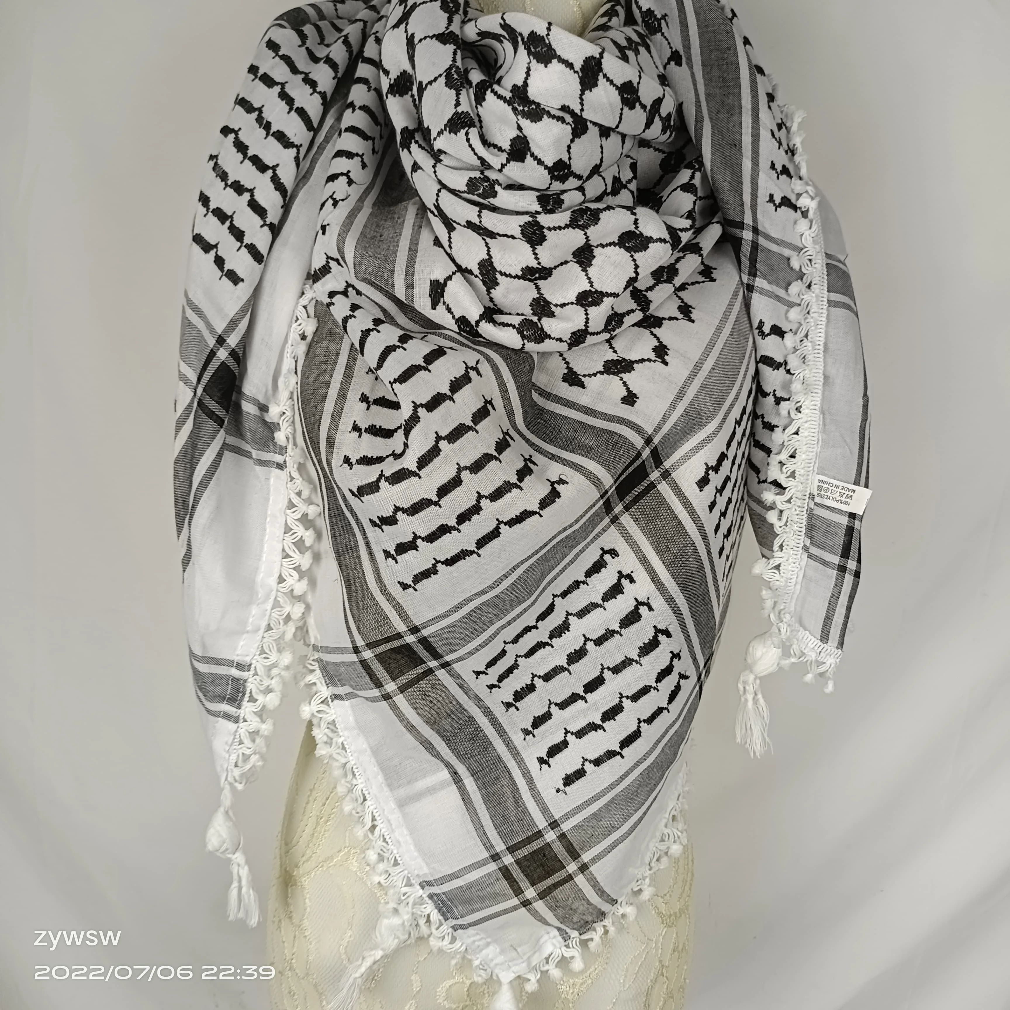 Shemagh /Arafat/Yashmagh/Kiffiah/Kaffiah/Ghutra/Men Shawls /Head