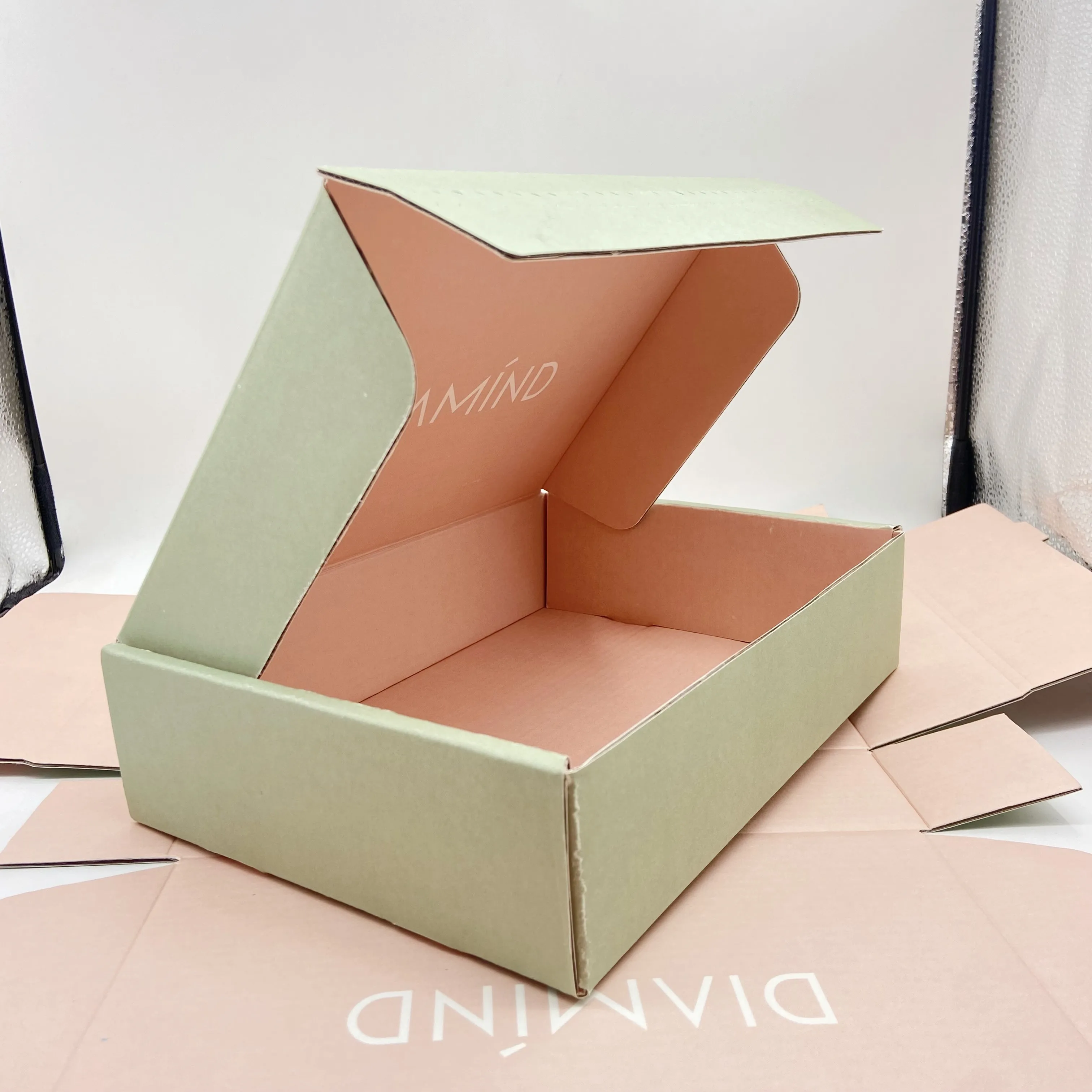 Custom Printed E Flute Packaging Box Corrugated Cardboard Shipping Mailer Colorful Literature Mailer Box