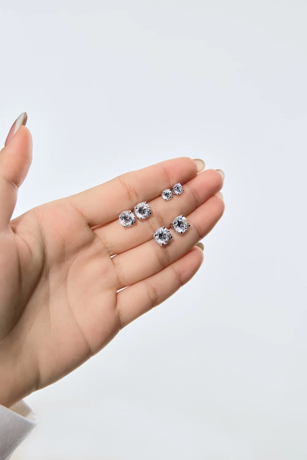 KAKODIY Jewelry Glamour Simple Design 925 Sterling Silver Dragon Round 5A Cubic Zirconia Stud Earrings Boutique Fashion Women's Accessories detail 2