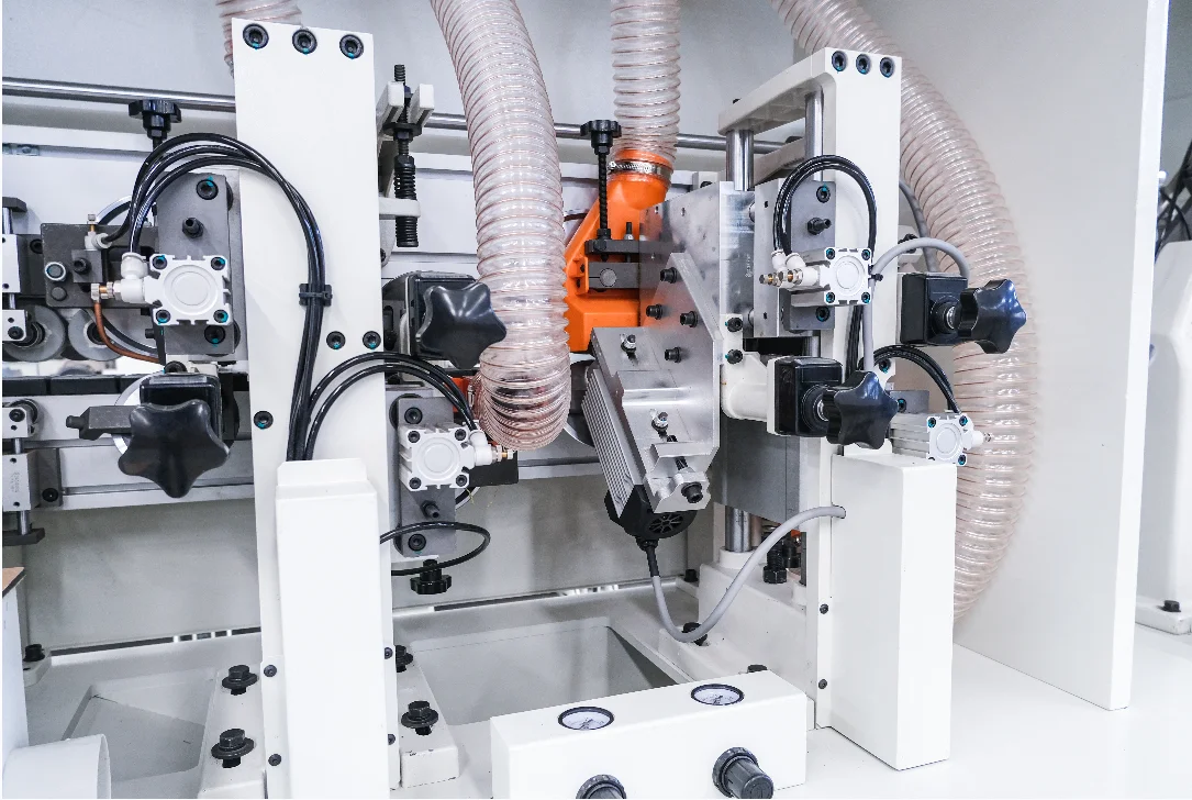 Top Sale Factory Auto Edge Banding Machine Board Woodworking Machine